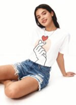 Korean Love Symbol Finger Unisex T-Shirt
